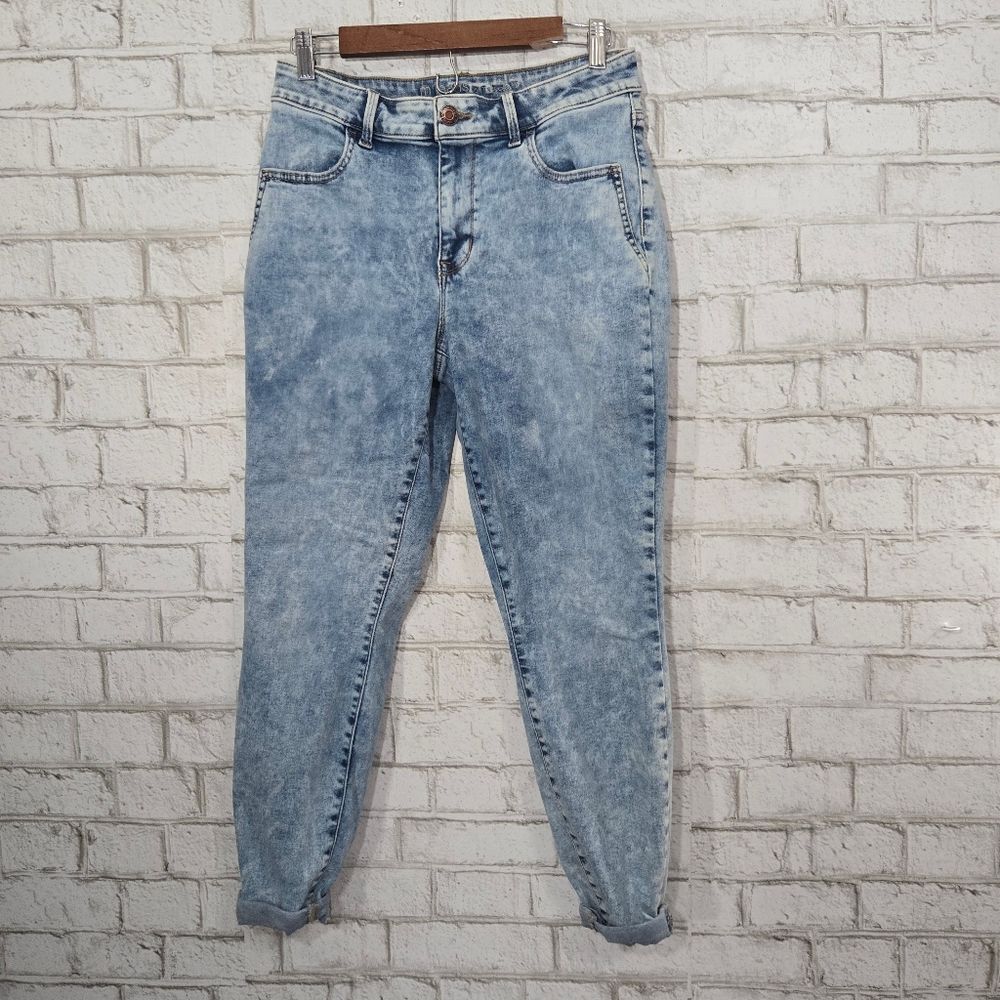 m jeans by Maurices high rise distressed jeans